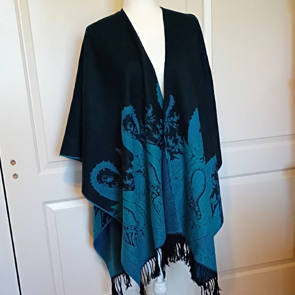 Vintage Paisley Print Wrap Shawl Made In France